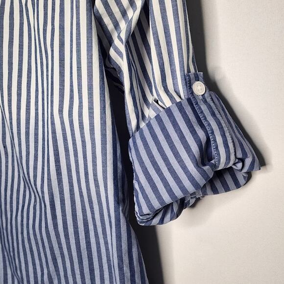 Lands' End Blue Ombre Striped Roll Sleeve Button Shirt Women's Size Small - Picture 2 of 4